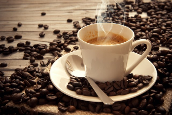 IL CAFFÈ, L’ALIMENTO DALLA DOPPIA ANIMA: ALLEATO DEL BENESSERE E DEL PIACERE